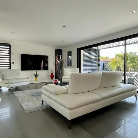 Villa à 400 M De La Plage, Piscine Chauffée Labenne