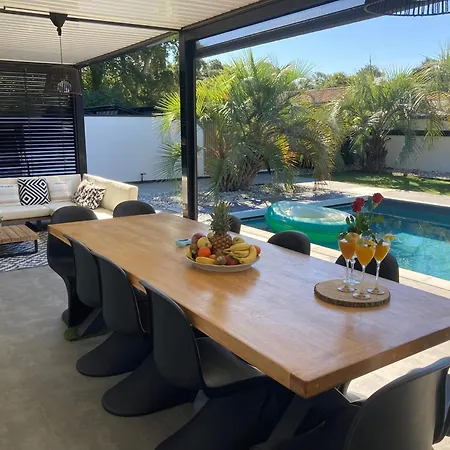 à 400 M De La Plage, Piscine Chauffée Villa *